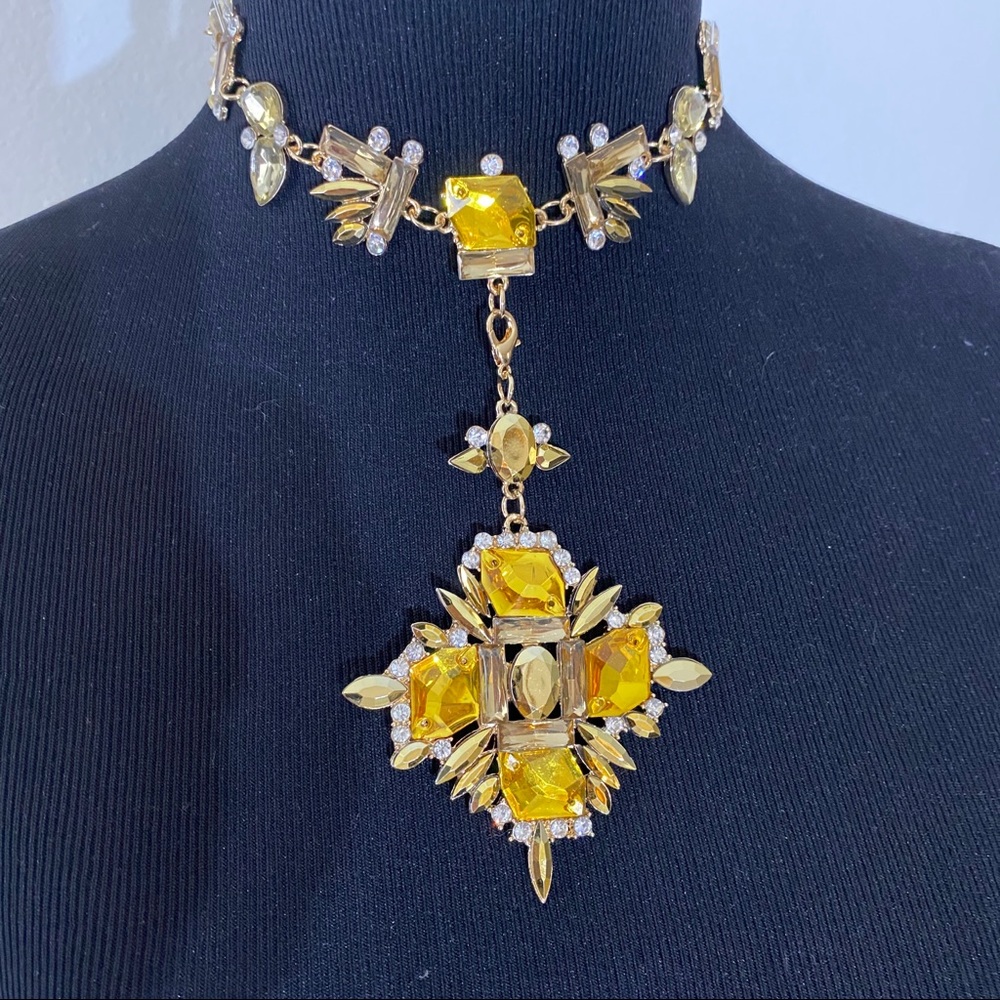 Sexy Gold Crystal Choker Gothic Cross Necklace - Picture 5 of 11